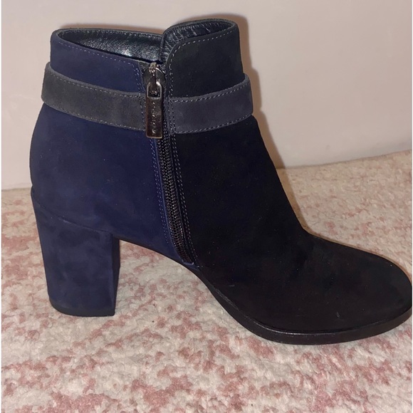 Aquatalia Suede Two Tone Booties - Picture 4 of 8